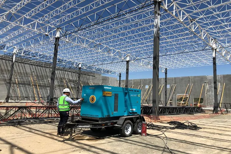 Maquinaria de construcción en Hemoeco