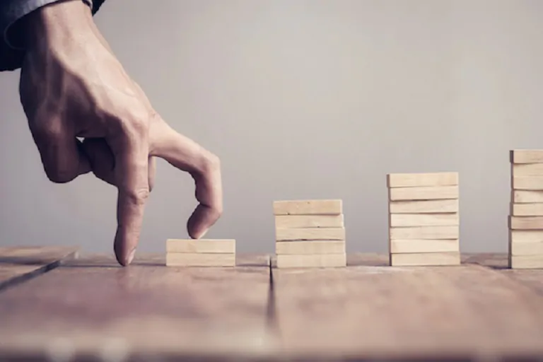 Tips para escalar y alcanzar su nivel de madurez en el negocio