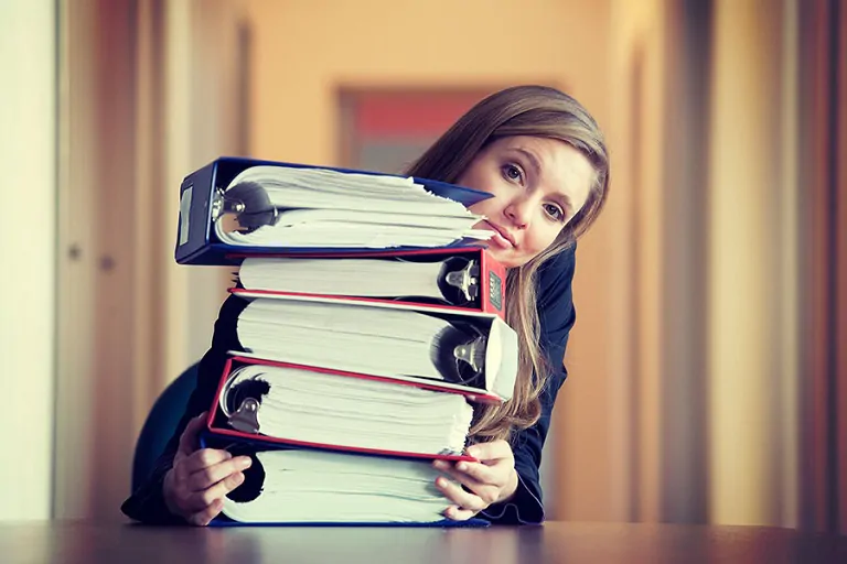 Cumple tus obligaciones legales con un préstamo online