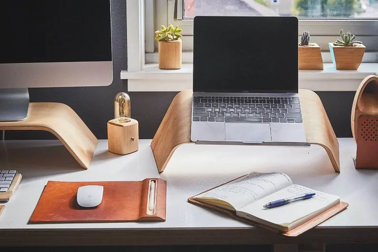 Llega a CDMC Airbnb Live & Work Anywhere