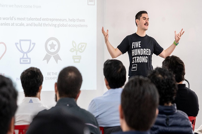 Conoce las 10 nuevas startups latinoamericanas como parte del programa Somos Lucha