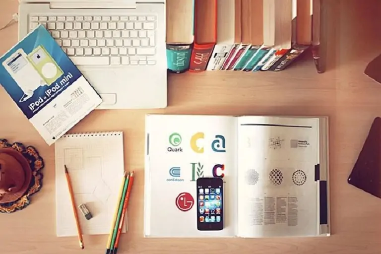 Tecnología vs Tradicional en útiles escolares de México ¿cuál prefieren los padres?