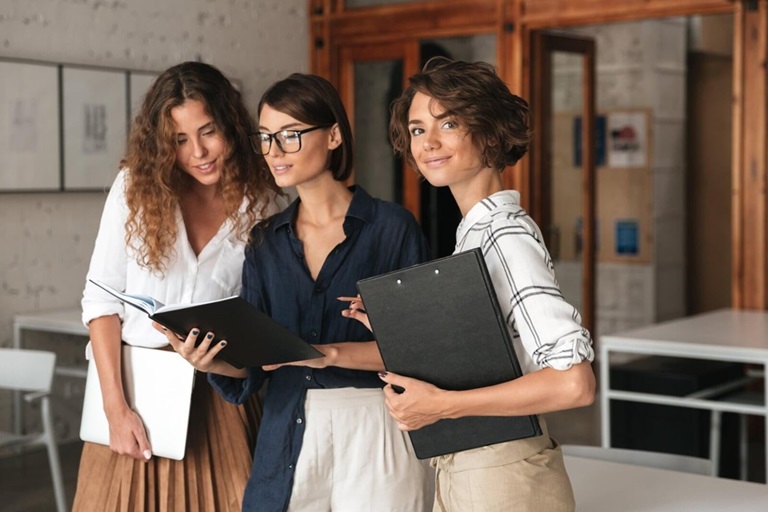 Emprendimiento femenino y tecnología: en México, las mujeres lideran el 53% de comercios en línea