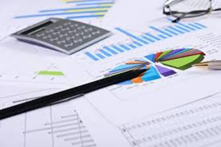 El coeficiente de utilidad (CU) es clave para que las MiPyMEs mexicanas calculen correctamente sus pagos provisionales de ISR. Conoce cómo evitar errores, mejorar tu liquidez y solicitar la disminución del CU con apoyo contable y herramientas digitales.